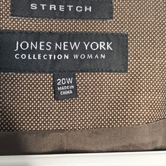 JONES NY Cropped Swing Coat - Picture 5 of 9